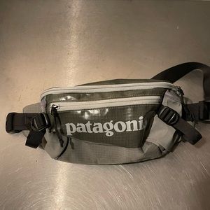 Patagonia Black Hole Waist Pack Fanny pack hip pack